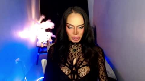 Mistress MikeyAlawi online show from 06/29/26, 03:02
