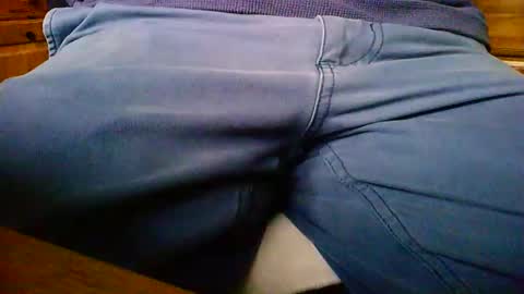 Snapshot of mikeybed chatting on 02/09/26, 09:46 mikeybed online show from 02/09/26, 09:46