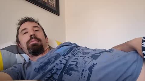 Snapshot of mikeyboy6666 chatting on 03/08/25, 12:44 Mikey Boy online show from 03/08/25, 12:44