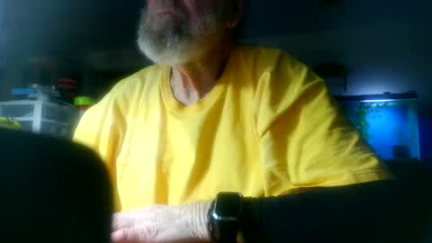 Snapshot of mikeyd1a chatting on 02/04/26, 12:00 mikeyd1a online show from 02/04/26, 12:00