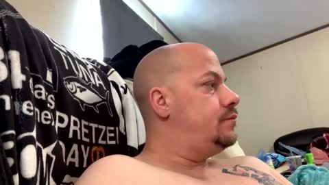 Snapshot of mikeylikesit2222 chatting on 01/12/25, 04:29 mikeylikesit2222 online show from 01/12/25, 04:29