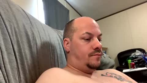 Snapshot of mikeylikesit2222 chatting on 02/08/25, 07:38 mikeylikesit2222 online show from 02/08/25, 07:38