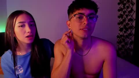 Snapshot of mikeyvioleta chatting on 02/17/25, 05:32 VIOLETAMIKE online show from 02/17/25, 05:32