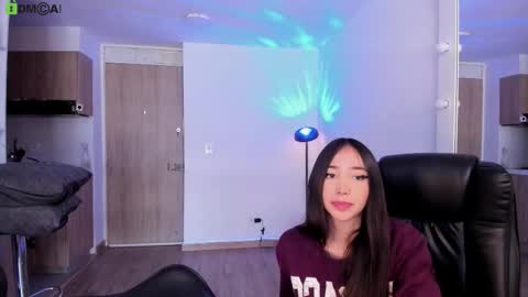 Snapshot of mikeyvioleta chatting on 03/02/26, 01:40 VIOLETAMIKE online show from 03/02/26, 01:40