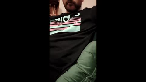 Snapshot of mikhael767676 chatting on 01/11/26, 03:17 mikhael767676 online show from 01/11/26, 03:17