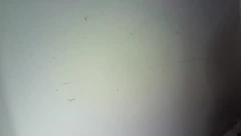 Snapshot of mikhaela_ chatting on 10/31/25, 06:47 Mikhaela online show from 10/31/25, 06:47