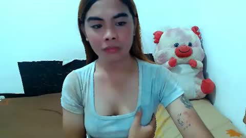 Snapshot of mikhaylaanderson chatting on 06/09/26, 02:01 Mikhayla online show from 06/09/26, 02:01