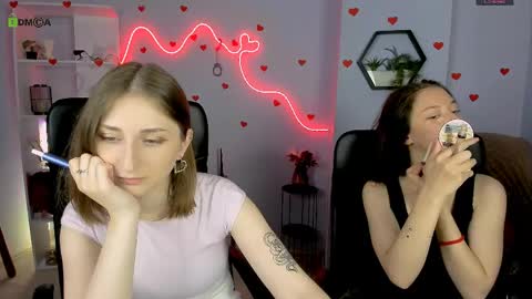 Snapshot of miki_nikki chatting on 05/19/26, 05:58 Miki online show from 05/19/26, 05:58