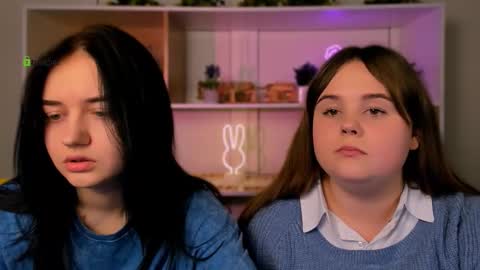 Snapshot of miki_ti chatting on 12/21/25, 07:32 miki_ti online show from 12/21/25, 07:32