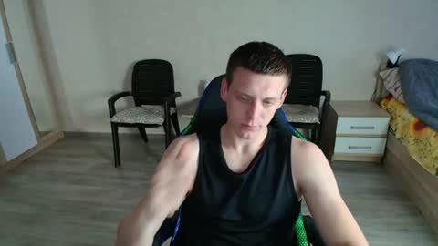 Snapshot of mikimaus0101 chatting on 06/30/26, 11:22 Michael online show from 06/30/26, 11:22