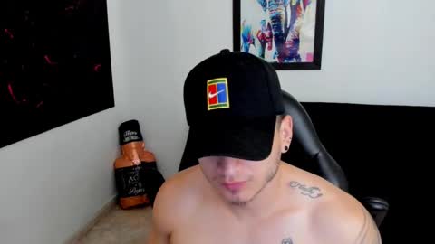 MIKKE online show from 10/01/25, 01:17