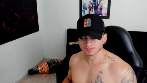 MIKKE online show from 10/02/25, 01:29