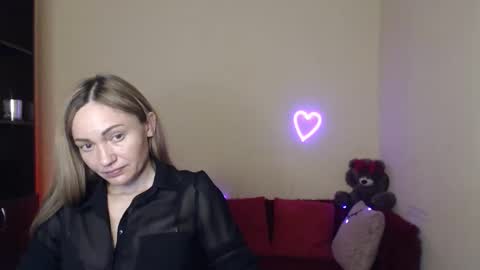 Snapshot of mikkey_mouse8 chatting on 05/22/26, 11:27 Adalina online show from 05/22/26, 11:27