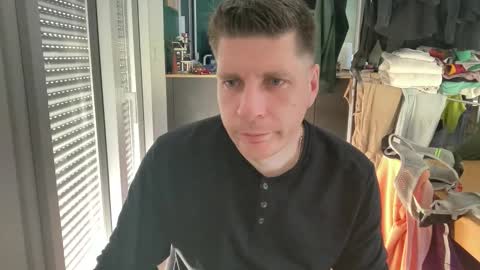 Snapshot of miklp8463 chatting on 03/19/26, 10:08 miklp8463 online show from 03/19/26, 10:08