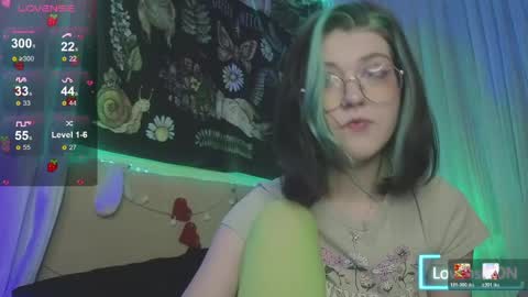 Snapshot of miko_meow chatting on 03/19/26, 05:06 Miko online show from 03/19/26, 05:06