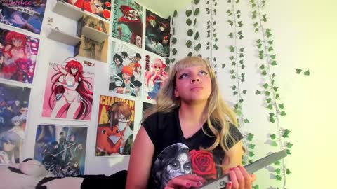   miku katsuragi  online show from 12/05/24, 06:32