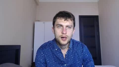 Snapshot of mikw63 chatting on 03/24/26, 05:45 Sin online show from 03/24/26, 05:45