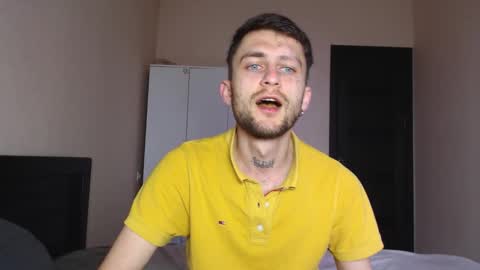 Snapshot of mikw63 chatting on 03/30/26, 04:24 Sin online show from 03/30/26, 04:24