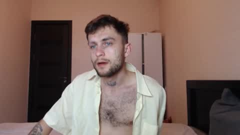 Snapshot of mikw63 chatting on 03/31/26, 04:13 Sin online show from 03/31/26, 04:13