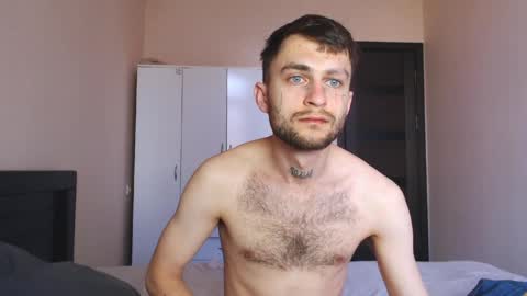 Snapshot of mikw63 chatting on 04/02/26, 05:05 Sin online show from 04/02/26, 05:05