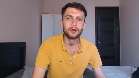 Snapshot of mikw63 chatting on 04/08/26, 04:56 Sin online show from 04/08/26, 04:56