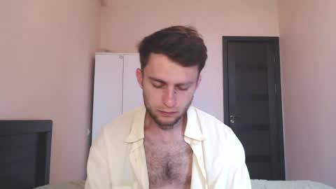 Snapshot of mikw63 chatting on 04/27/26, 04:54 Sin online show from 04/27/26, 04:54