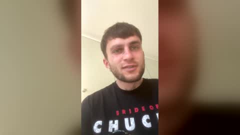 Snapshot of mikw63 chatting on 04/28/26, 12:21 Sin online show from 04/28/26, 12:21