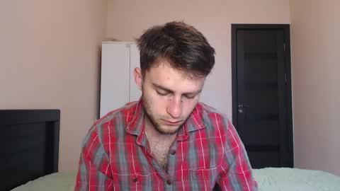 Snapshot of mikw63 chatting on 04/29/26, 05:11 Sin online show from 04/29/26, 05:11