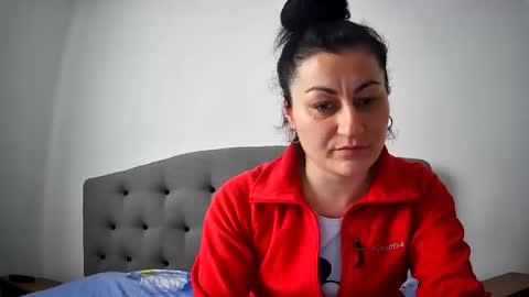 Mikyloveu online show from 02/27/25, 02:21