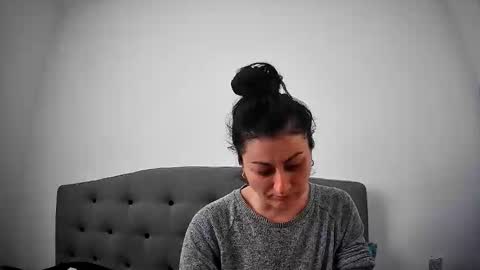 Snapshot of mikyloveu chatting on 03/07/26, 03:09 Mikyloveu online show from 03/07/26, 03:09