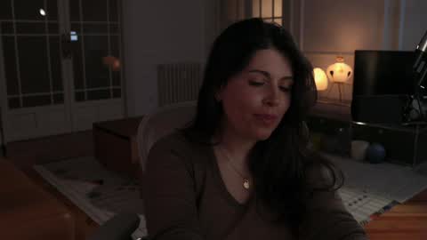 Princess Consuela Banana Hammock online show from 12/18/24, 08:31