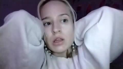 Snapshot of mila_420 chatting on 10/02/25, 04:58 Mila 420 online show from 10/02/25, 04:58