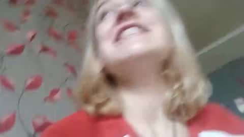 Snapshot of mila_420 chatting on 10/12/25, 08:57 Mila 420 online show from 10/12/25, 08:57