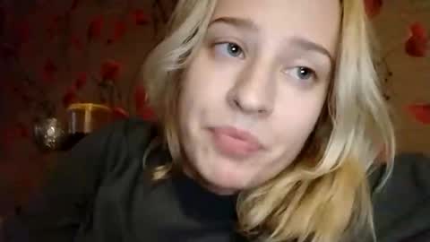 Snapshot of mila_420 chatting on 11/04/25, 12:37 Mila 420 online show from 11/04/25, 12:37