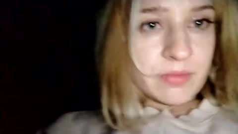 Snapshot of mila_420 chatting on 11/10/25, 08:52 Mila 420 online show from 11/10/25, 08:52