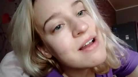 Snapshot of mila_420 chatting on 11/28/25, 09:01 Mila 420 online show from 11/28/25, 09:01