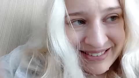 Snapshot of mila_420 chatting on 03/22/26, 10:07 Mila 420 online show from 03/22/26, 10:07