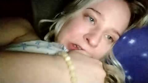 Snapshot of mila_420 chatting on 03/27/26, 01:22 Mila 420 online show from 03/27/26, 01:22