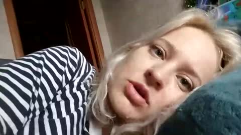 Mila 420 online show from 04/28/26, 05:45