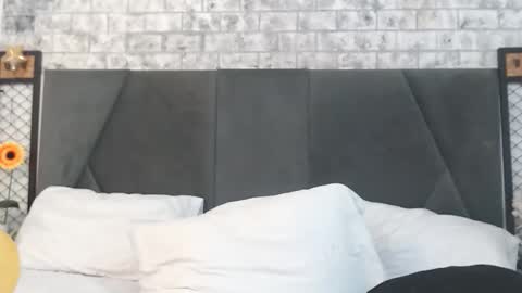 mila_adamss online show from 01/05/26, 05:27