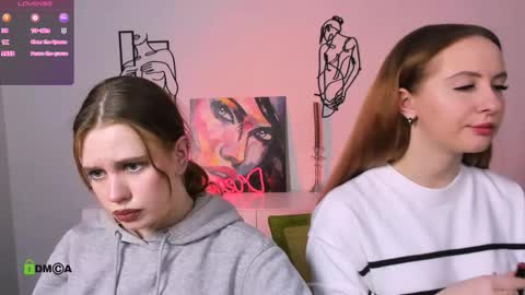 Snapshot of mila_glow chatting on 10/17/25, 07:16 mila_glow online show from 10/17/25, 07:16