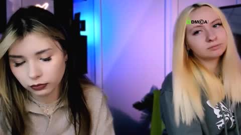 mila_glow online show from 01/18/26, 07:17