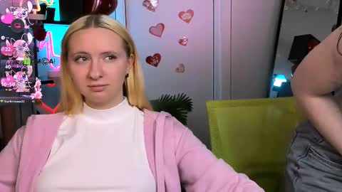 mila_glow online show from 02/09/26, 08:02