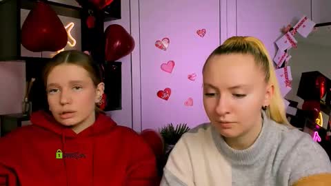 mila_glow online show from 02/16/26, 07:10