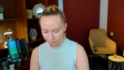 mila_glow online show from 03/13/26, 12:56