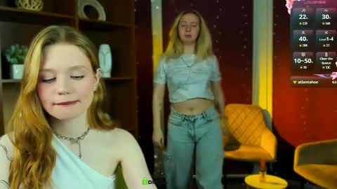 Snapshot of mila_glow chatting on 05/23/26, 06:45 mila_glow online show from 05/23/26, 06:45
