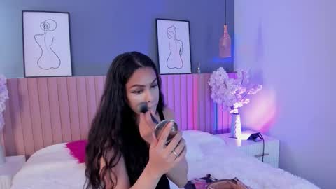 mila_hank online show from 02/10/26, 12:53