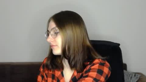 mila_keyy online show from 05/23/26, 08:24