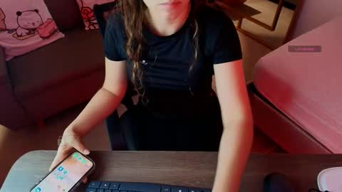 Milena  online show from 04/08/26, 11:21