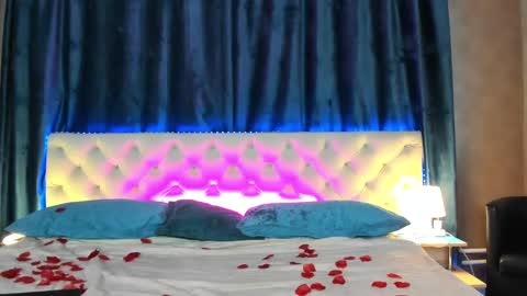 mila_kinor online show from 02/12/25, 05:58